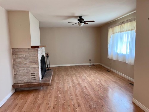 115 Poboktan Road, Hinton, AB 
