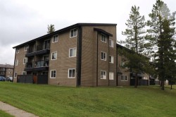 317-5611 9 Avenue Edson, AB T7E 1R5