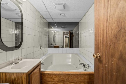 102-200 Three Sisters Drive, Canmore, AB 