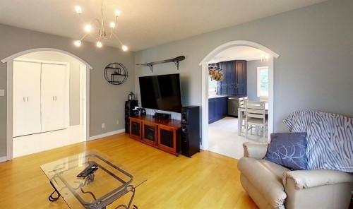 6336 13 Avenue, Edson, AB 