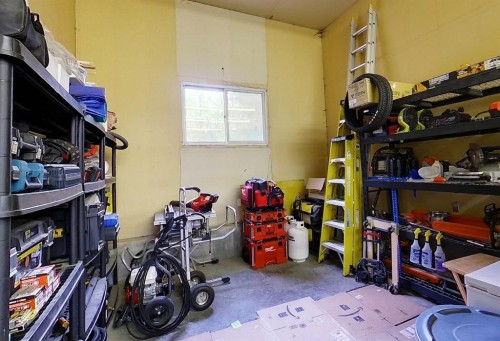 6336 13 Avenue, Edson, AB 