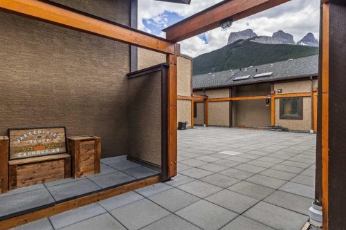 202-75 Dyrgas Gate, Canmore, AB - Outdoor With Exterior