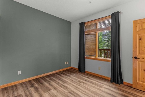 202-75 Dyrgas Gate, Canmore, AB - Indoor Photo Showing Other Room