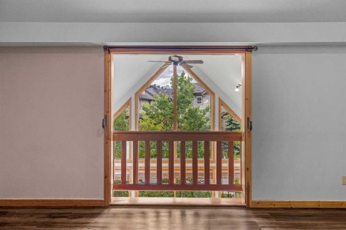 202-75 Dyrgas Gate, Canmore, AB - Indoor
