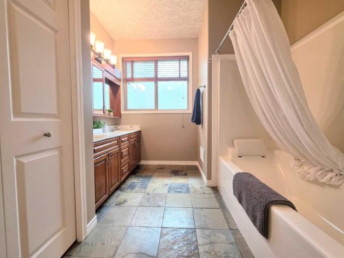1865 Barton Drive Sw, Slave Lake, AB 