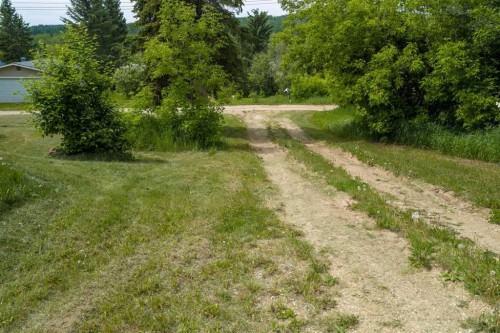 4806 49 Avenue, Rochester, AB 