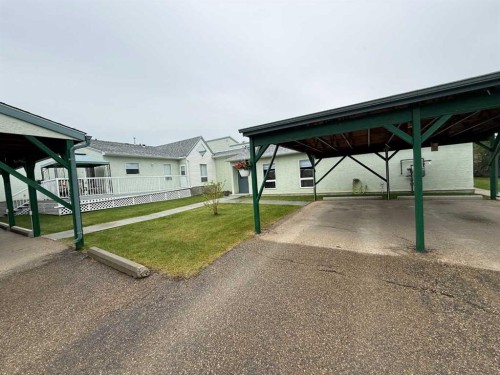 110-722 48 Street  Edson, AB T7E 1W8