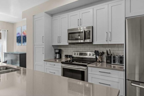 104-1106 Bow Valley Trail, Canmore, AB 