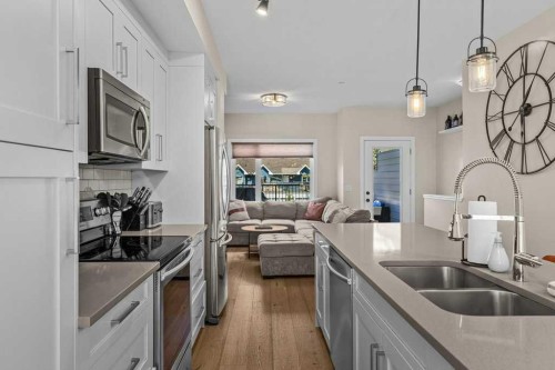 104-1106 Bow Valley Trail, Canmore, AB 