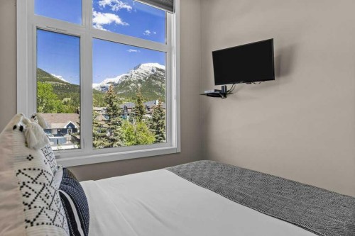 104-1106 Bow Valley Trail, Canmore, AB 