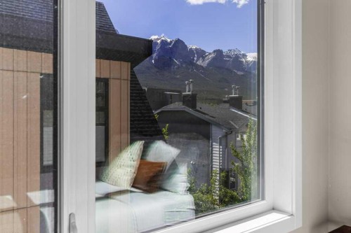 104-1106 Bow Valley Trail, Canmore, AB 