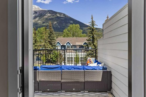104-1106 Bow Valley Trail, Canmore, AB 