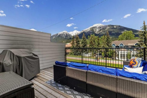 104-1106 Bow Valley Trail, Canmore, AB 