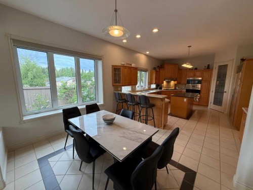 102 Appleyad Cove, Hinton, AB 