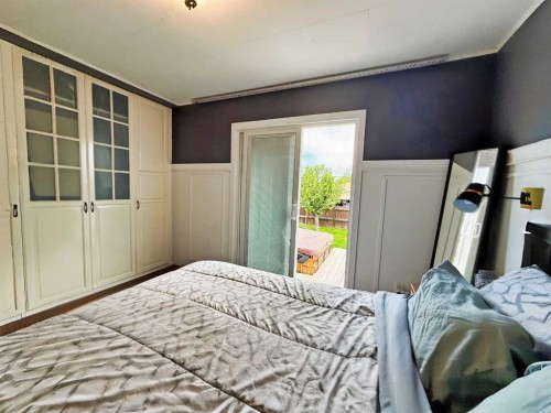1109 56 Street, Edson, AB - Indoor Photo Showing Bedroom