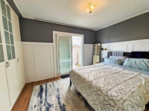 1109 56 Street, Edson, AB - Indoor Photo Showing Bedroom