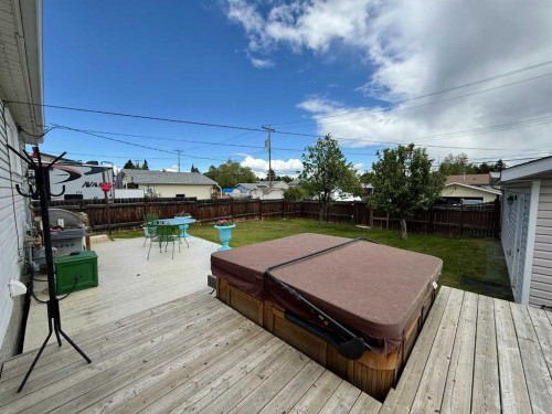 1109 56 Street, Edson, AB - Outdoor With Deck Patio Veranda