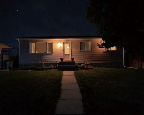 1109 56 Street, Edson, AB - Outdoor