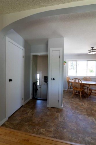 5320 12 Avenue, Edson, AB - Indoor Photo Showing Other Room