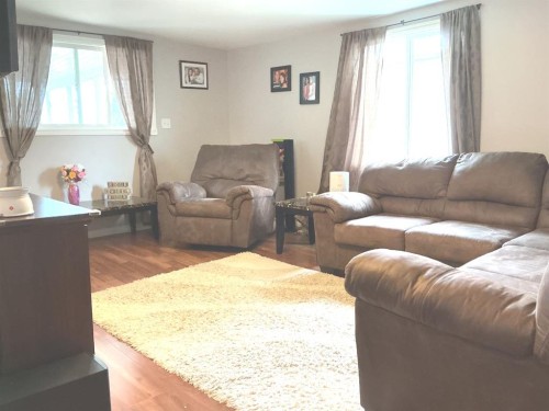 32 River Valley Estates, Whitecourt, AB 