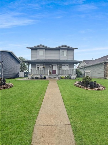 4305 47 Ave, Mayerthorpe, AB 