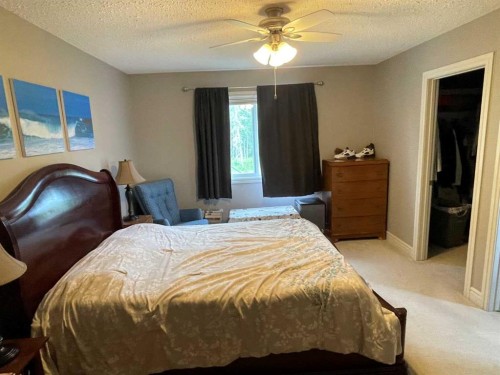 18 Park Point, Whitecourt, AB 