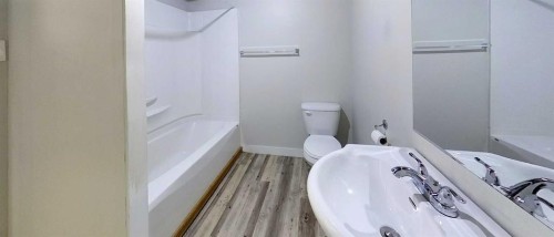 5737 9 Avenue, Edson, AB 
