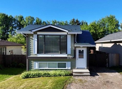 5737 9 Avenue, Edson, AB 