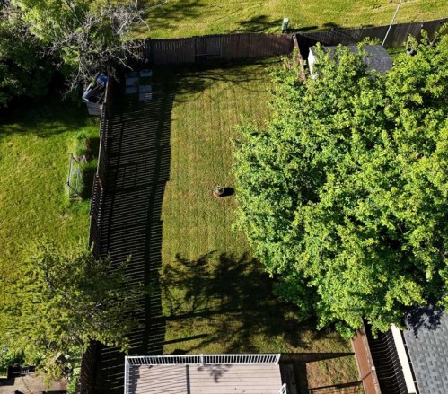 5737 9 Avenue, Edson, AB 