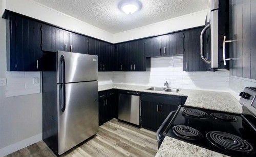 5737 9 Avenue, Edson, AB 