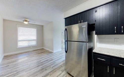 5737 9 Avenue, Edson, AB 