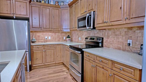 107-175 Crossbow Place, Canmore, AB 
