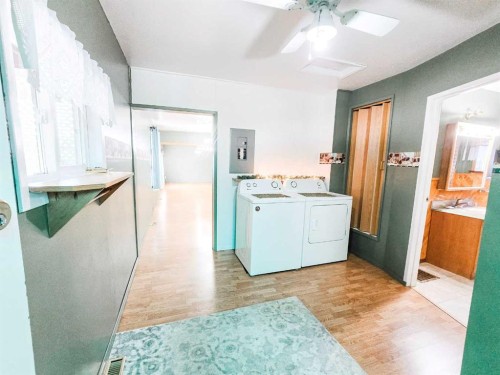5013 51 Street, Peers, AB - Indoor Photo Showing Laundry Room
