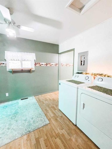 5013 51 Street, Peers, AB - Indoor Photo Showing Laundry Room