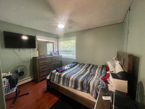 11 Bench Creek Estate, Edson, AB - Indoor Photo Showing Bedroom
