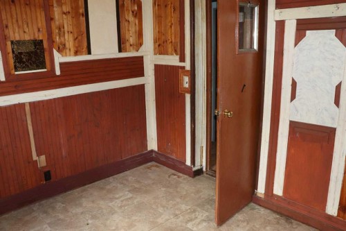 809 52 Street, Edson, AB 