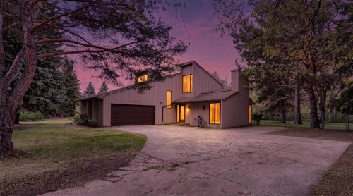 20515 5 Avenue Sw, Edmonton, AB 