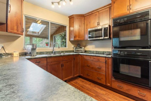 20515 5 Avenue Sw, Edmonton, AB 