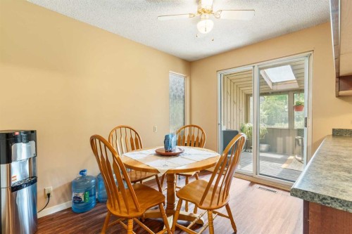 20515 5 Avenue Sw, Edmonton, AB 