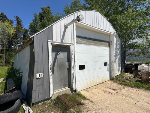 5132 Swan Crescent, Swan Hills, AB 