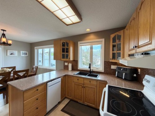 1658 Edson Drive, Edson, AB 
