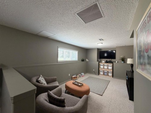 1658 Edson Drive, Edson, AB 