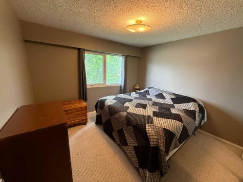 481 Mountain Street, Hinton, AB 