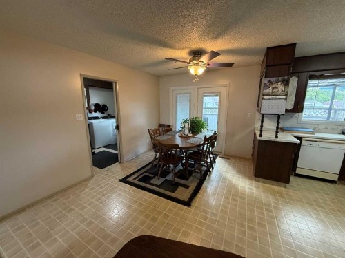 481 Mountain Street, Hinton, AB 