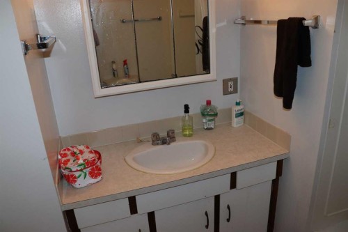 5706 West Haven Drive, Edson, AB 