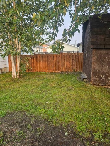 5706 West Haven Drive, Edson, AB - Outdoor