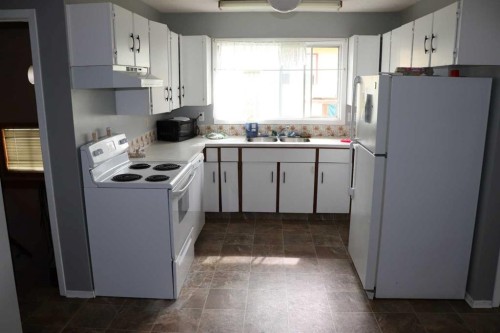 5706 West Haven Drive, Edson, AB 