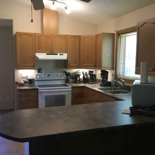 32 1 Avenue Sw, Faust, AB 