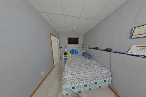 832 10 Ave, Slave Lake, AB 