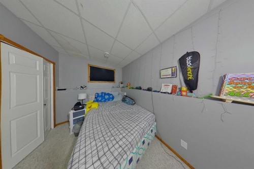 832 10 Ave, Slave Lake, AB 